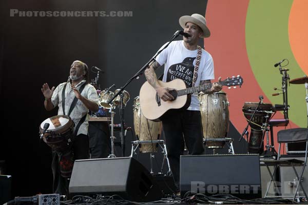 BEN HARPER AND THE INNOCENT CRIMINALS - 2019-07-06 - HEROUVILLE SAINT CLAIR - Chateau de Beauregard - Scene Beauregard - 